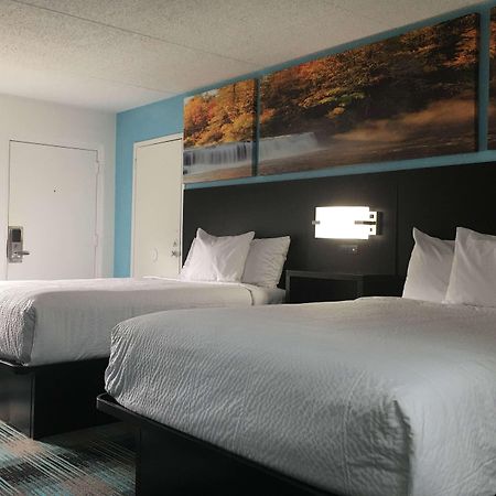 Days Inn By Wyndham Calhoun Ga I-75 And Us-41 מראה חיצוני תמונה