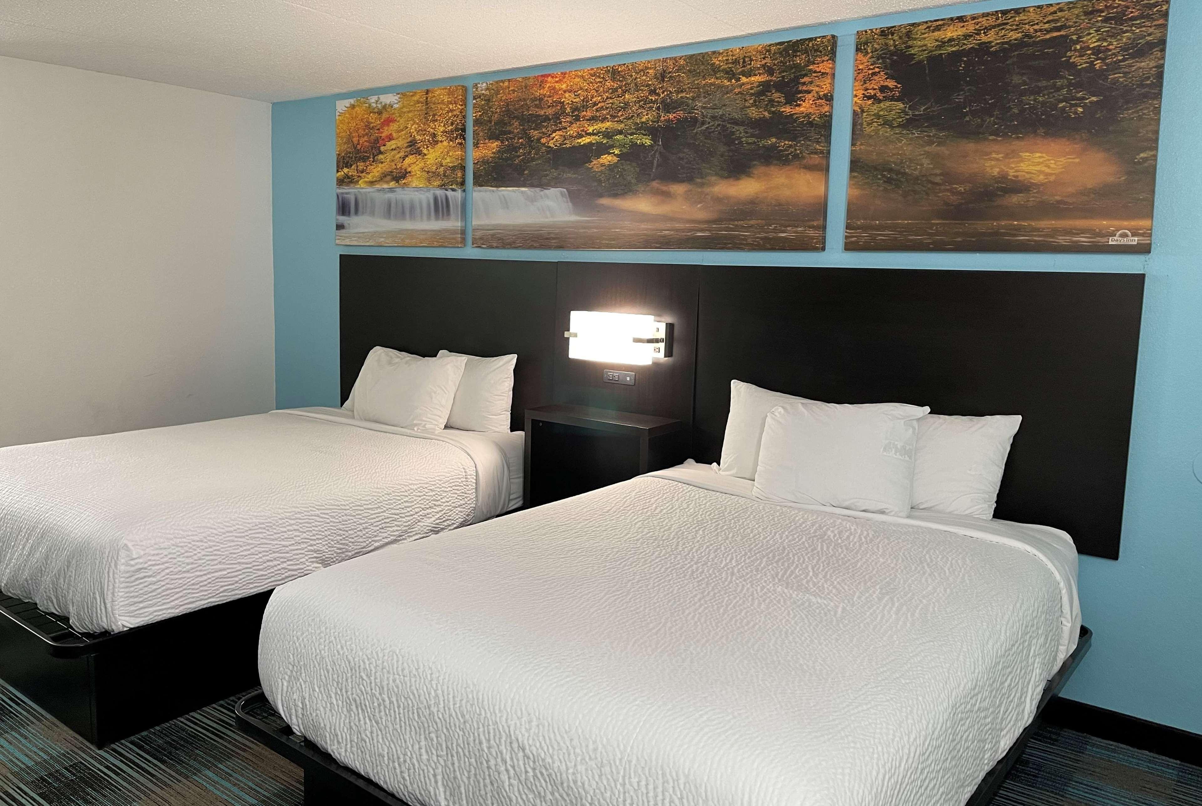 Days Inn By Wyndham Calhoun Ga I-75 And Us-41 מראה חיצוני תמונה