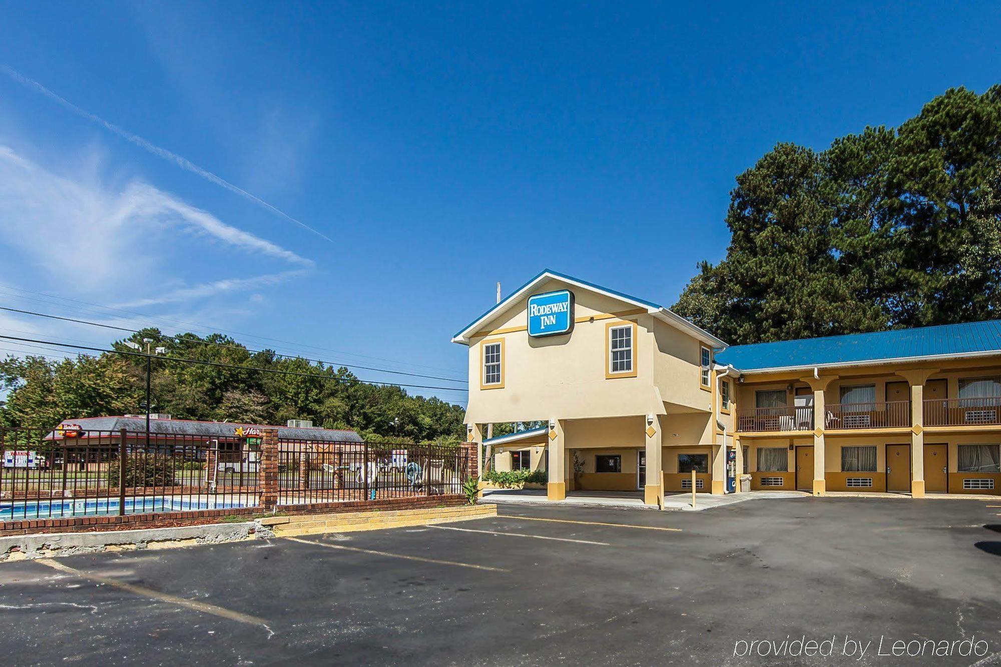 Days Inn By Wyndham Calhoun Ga I-75 And Us-41 מראה חיצוני תמונה