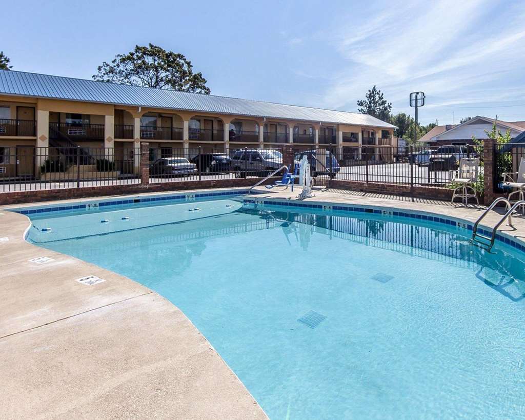 Days Inn By Wyndham Calhoun Ga I-75 And Us-41 מתקנים תמונה